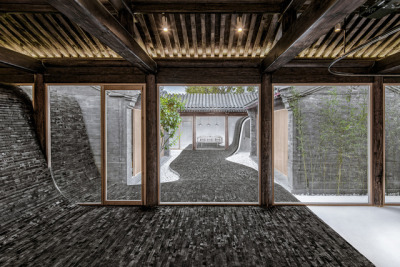 Twisting Courtyard / ARCHSTUDIOph: Wang Ning, Jin Weiqi