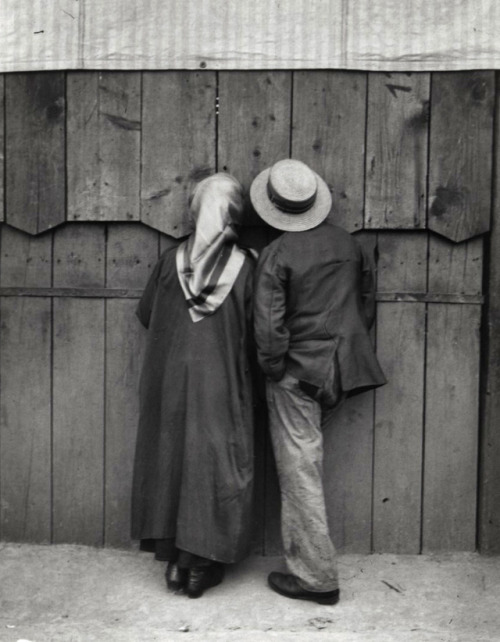 joeinct:The Circus, Budapest, Photo by André Kertész, 1920 copy