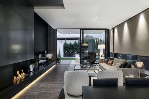 life1nmotion:Caroline Residence by ArchitectonThis luxurious...