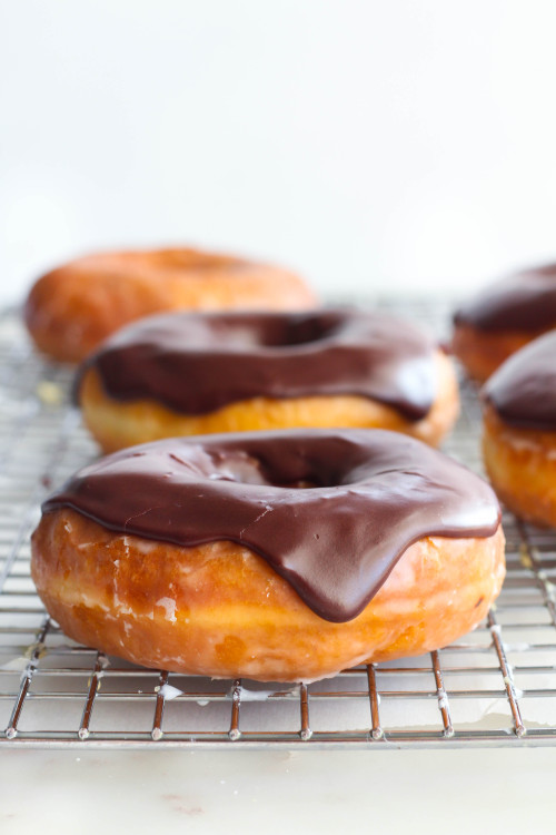 sweetoothgirl:Perfect Yeast Doughnuts