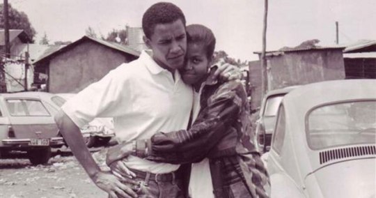 okayysophia:  miyokone:  queenstravelingdarling:  rosettaaa-stoned:  jehovahhthickness:    Barack cheated on Michelle early in their relationship with another woman….he ain’t special.Did Barack Obama Really Two-Time Michelle While They Were Dating?