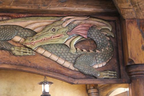 hobbithouses:the green dragon inn, Hobbiton, Matamata, New...