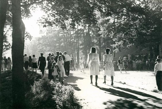 Central Park in Leningrad (1946)