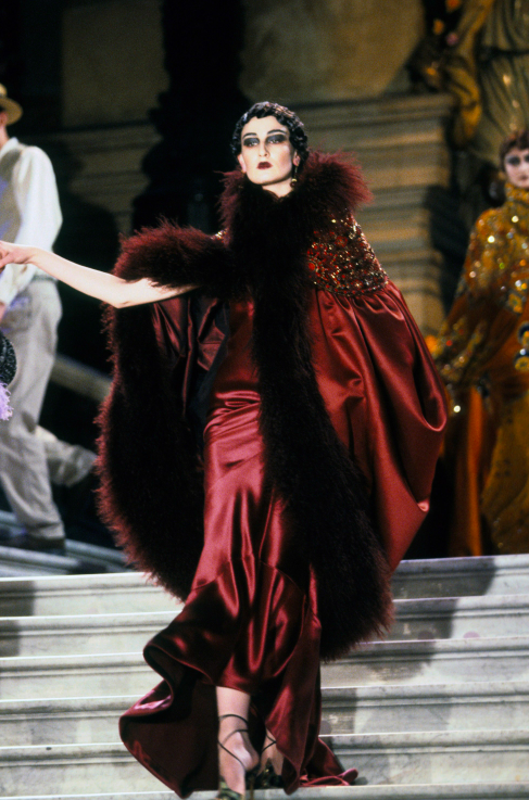 vlada-sasha-natasha:Christian Dior Couture Drama end 90′s