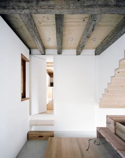 Detached House / Dieter Dietzph: Mikael Blomfelt + Joël Tettamanti + Vincent Mermod