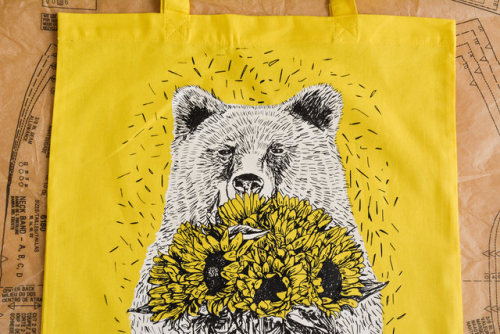 zaiguu-etsy:Yellow Bear Tote //PalamarDesigns