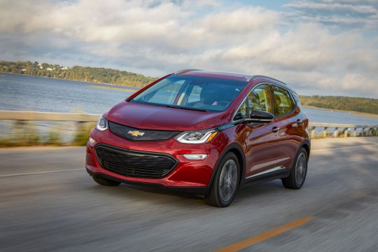 chevrolet bolt ev frente