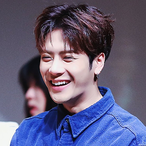 jackson wang smile | Tumblr