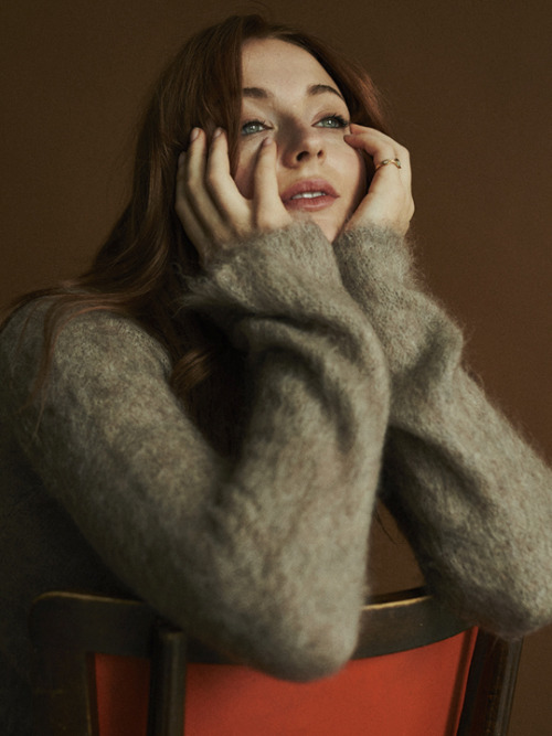 flawlessbeautyqueens:Favorite Photoshoots | Sophie Turner...