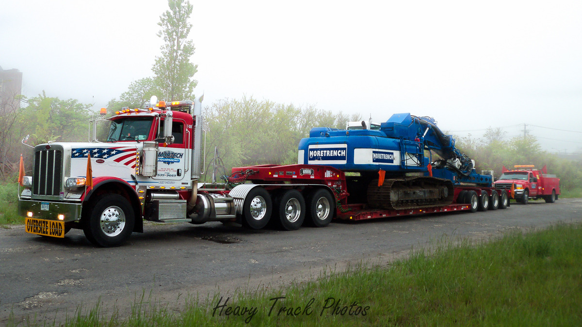 Guns, Oil, & Dirt | semitrckn: Peterbilt custom 389 heavy haul