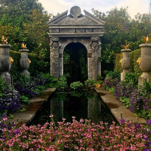 nordicsublime:Arundel castle - Evening Standard