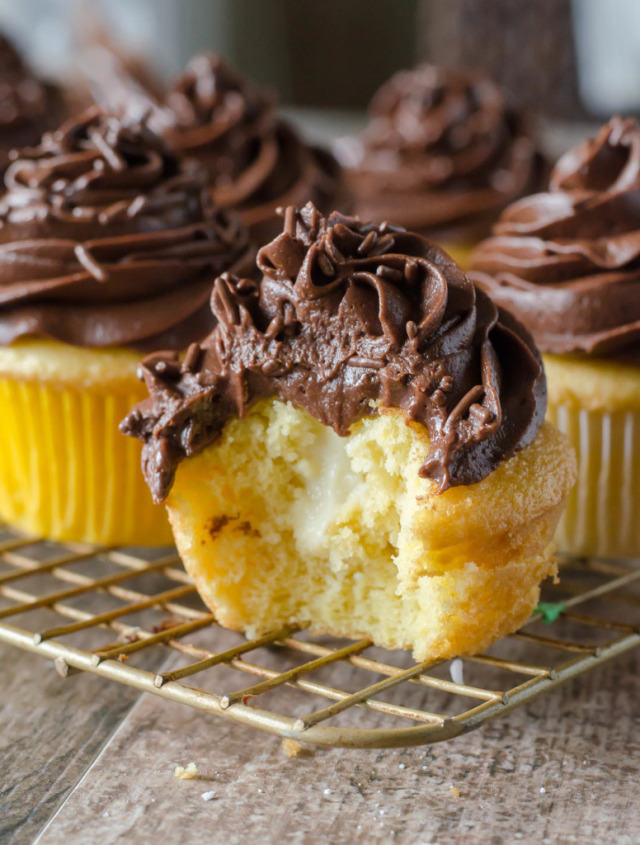 Boston Cream Pie Cupcakes - (lol nah these cupcakes are ...