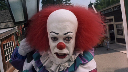 IT (1990)In the small town of Derry, Maine, an ancient evil...