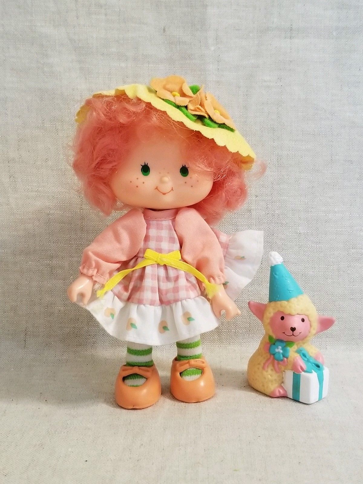 strawberry shortcake peach doll