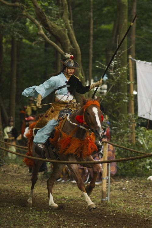 mignonne-allons-voir-si-la-rose:Yabusame – Horse Archery at...