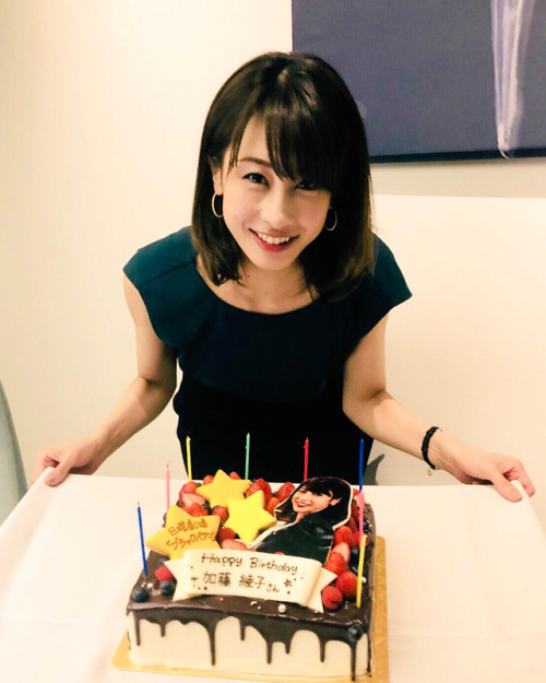 誕生日ケーキと加藤綾子