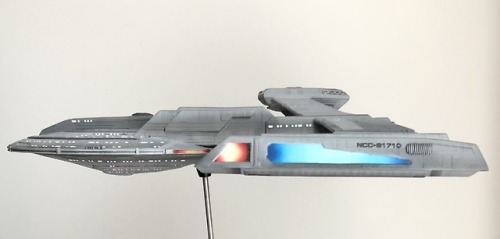 U.S.S. TempestGundam-class heavy escort carrier(Custom 3D...