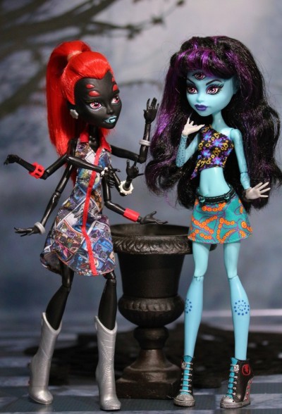 monster high three eyed ghoul