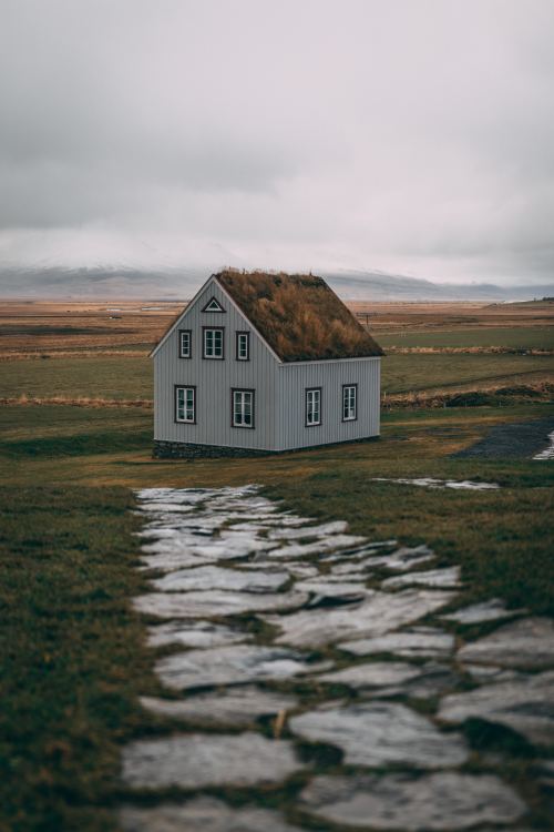 expressions-of-nature:Iceland by Sebastian Palomino