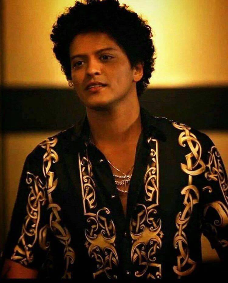 Bruno mars clearance versace shirt replica