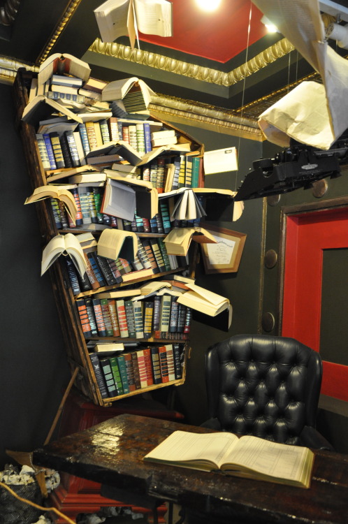 coolthingoftheday:The Last Bookstore in Los Angeles,...