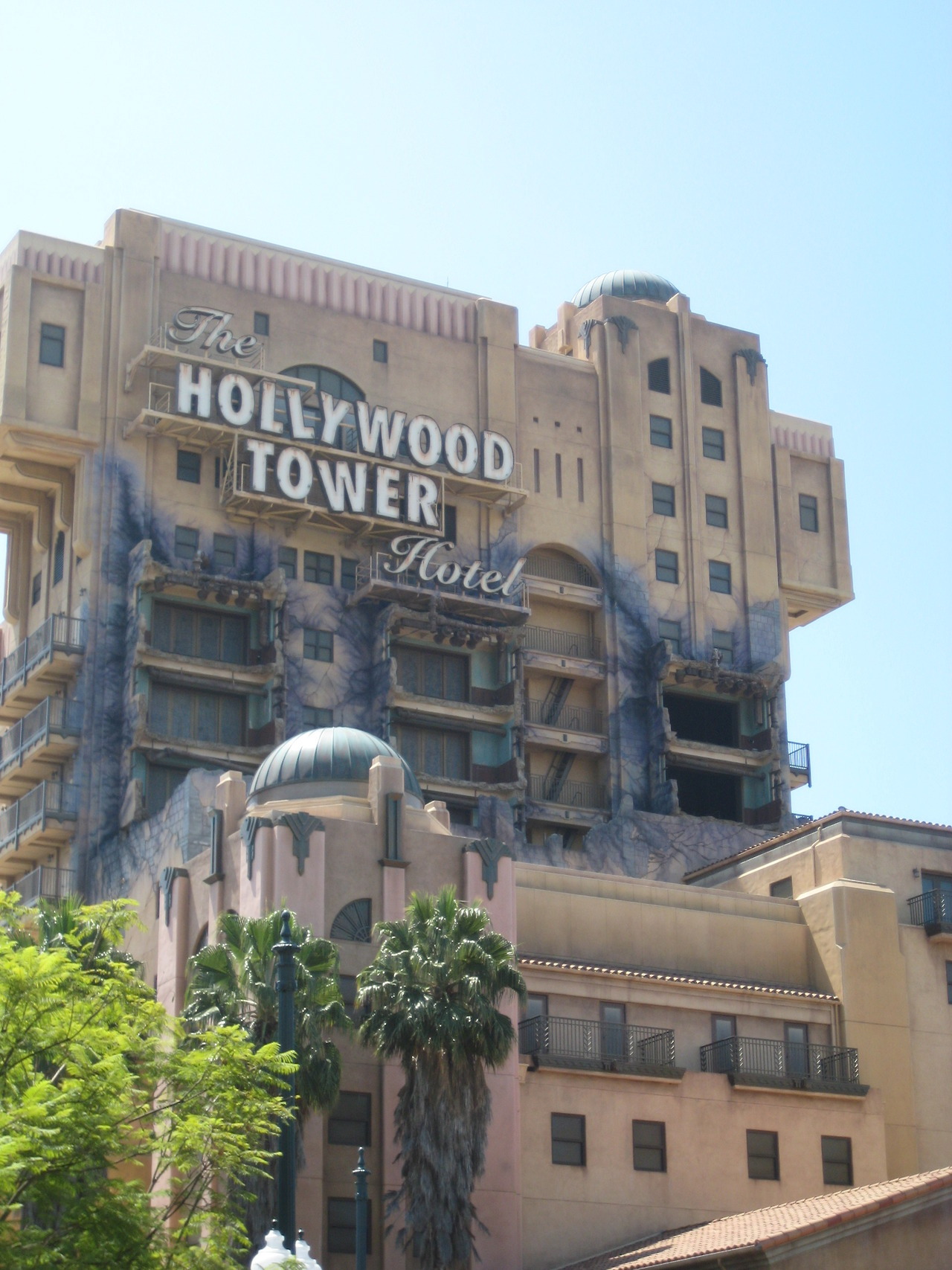 The Hollywood Tower of Terror- August 6, 2011 - Apertures & Exposures