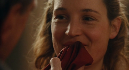 365filmsbyauroranocte:Vicky Krieps in Phantom Thread (Paul...