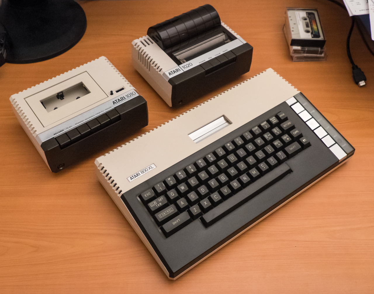 Bit computers. Атари компьютер. Atari 800xe. Компьютер Атари 800xe. Atari 80's.