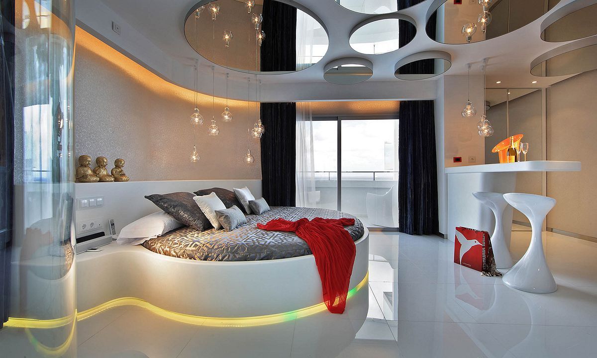 9 Luxury Bedrooms With Round Beds