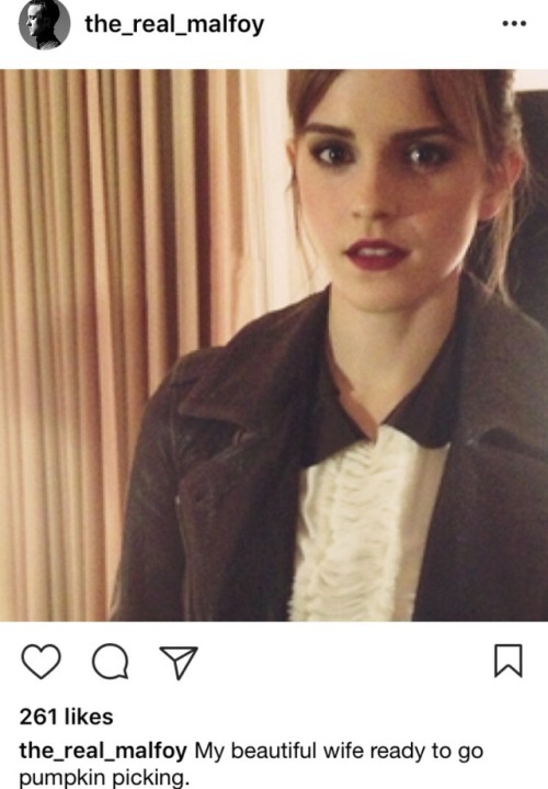 dramionee:Halloween/Autumn Dramione social media AU