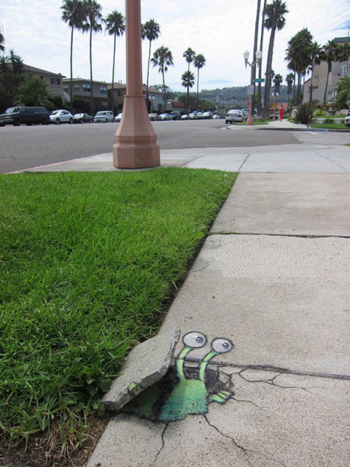 jedavu:THE CHALK DRAWN ADVENTURES OF SLUGGO | DAVID ZINN