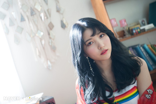 eunha-gf:Naver x Dispatch - [Sowon] Sunny Summer Music Video...