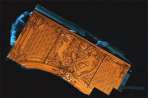 Magnificent Titanic The Famous Door In Titanic