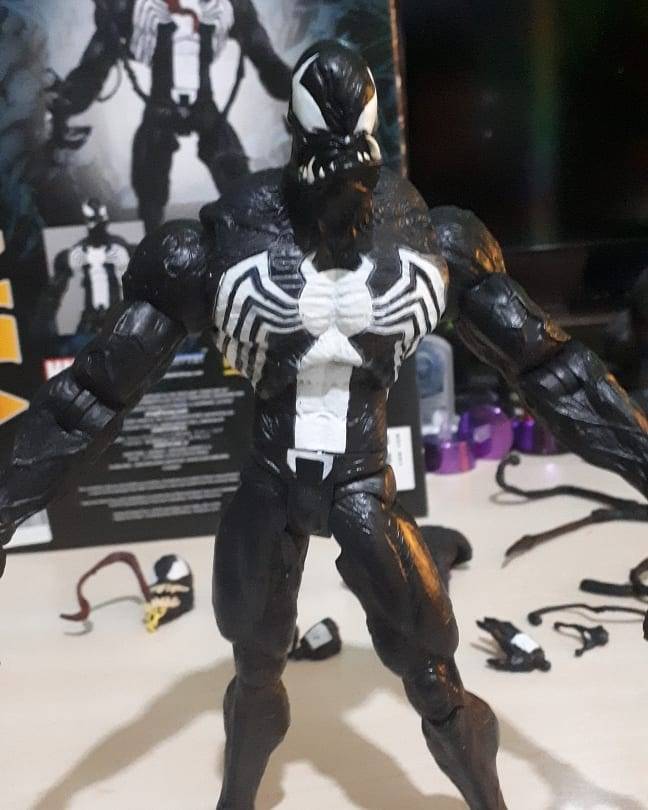 disney store marvel select venom