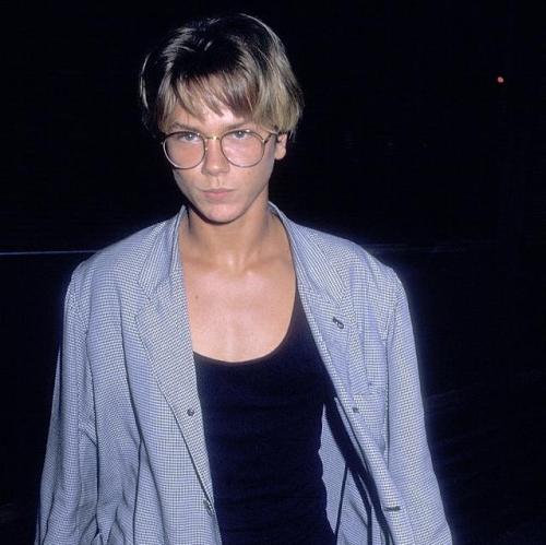 ohmy80s:River Phoenix