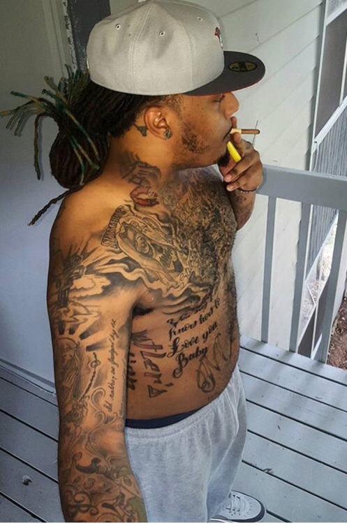 finesseandsubmit:southerngent05:Thick,Tatted & Sexy AF...