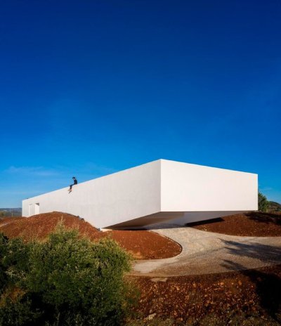 House of Messines / Vítor vilhena arquitecturaph: Fernando Guerra