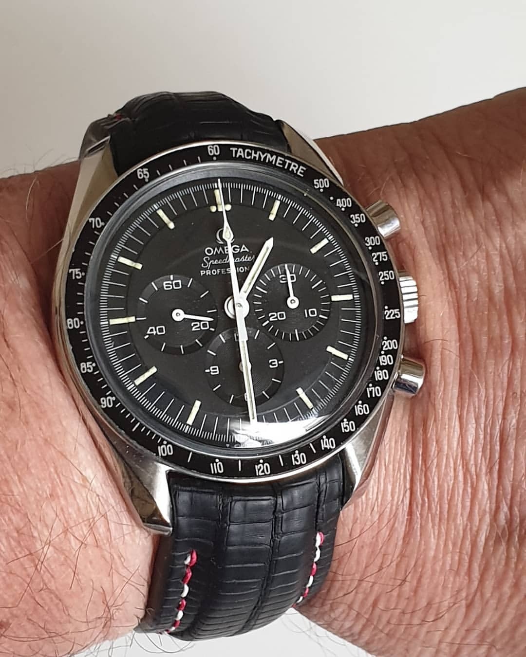 vintage black omega speedmaster reddit vintage black omega speedmaster reddit
