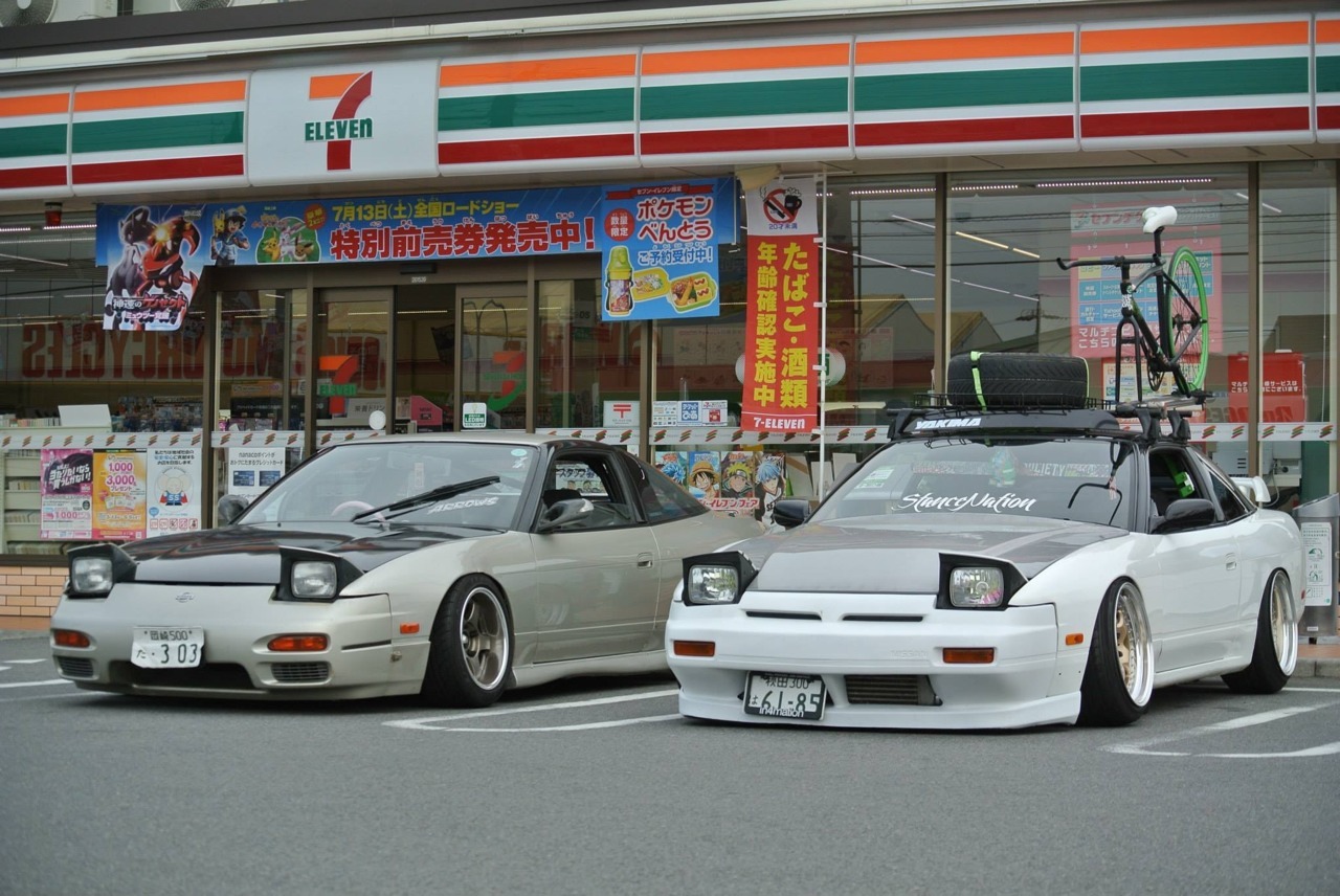Авто из японии с 1 апреля. Nissan Silvia s13 1990. Nissan Silvia s13 90s. Nissan дрифт Япония 1990. Nissan Silvia s13 VHS.