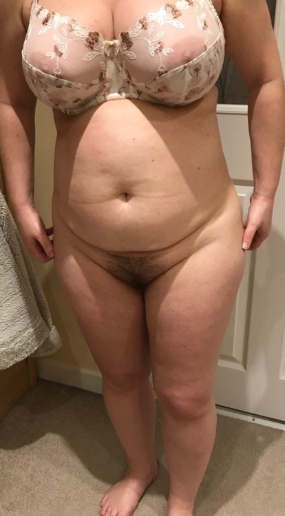 chubbychunkyluvin:Chubbychunkyluvin.tumblrNice and plump