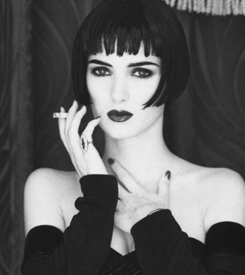 queenrosely:Winona Ryder as Louise Brooks