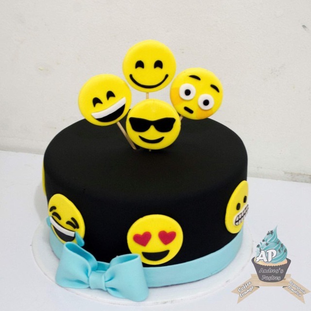 Andres's Postres — EMOJI CAKE // 😍😎😁😳😊😂😬 . . @andrespostres...