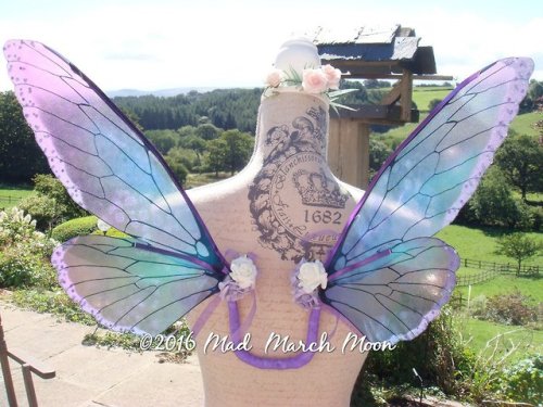 sosuperawesome:Wearable WingsMad March Moon on EtsySee our...