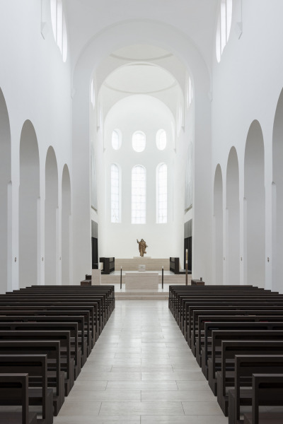 dezeen:<br /><br />St Moritz Church by John Pawson<br />