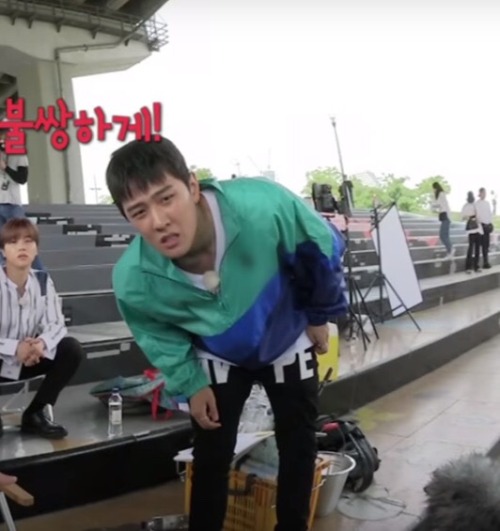 hyunjinthevisual:Donghyuk memeboard