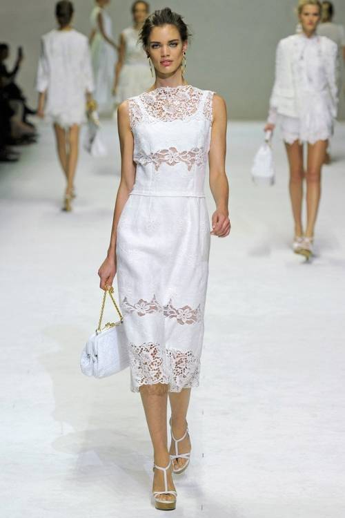 rosiehuntingtonwhiteleystyle113