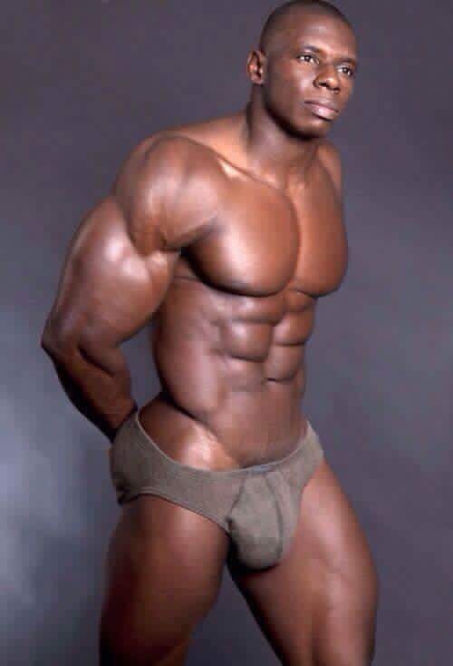 mysexyblackmen:subzeroboy4u:“….you like DADDY’s bulge, huh...