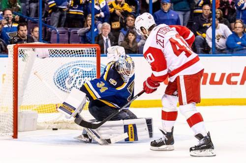 Z with the shake & bake for the win | #lgrw #detvsstl...