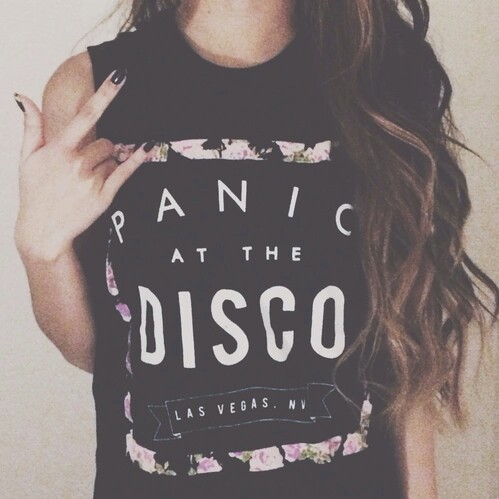band tees vans warped tour warped tour warped 2014 band merch pop punk hot topic gifs imagine but really what if the Maine we are the in crowd all time low a day to remember 5 seconds of summer 5sos atl watic adtr mayday parade panic! at the disco p!atd fall out boy fob my chemical romance mcr ht