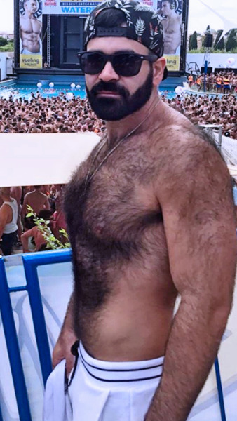 gay busca gay barcelona